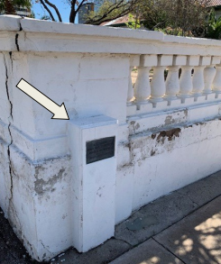 A snapshot of the corner of the marker’s placement about two feet above the ground.